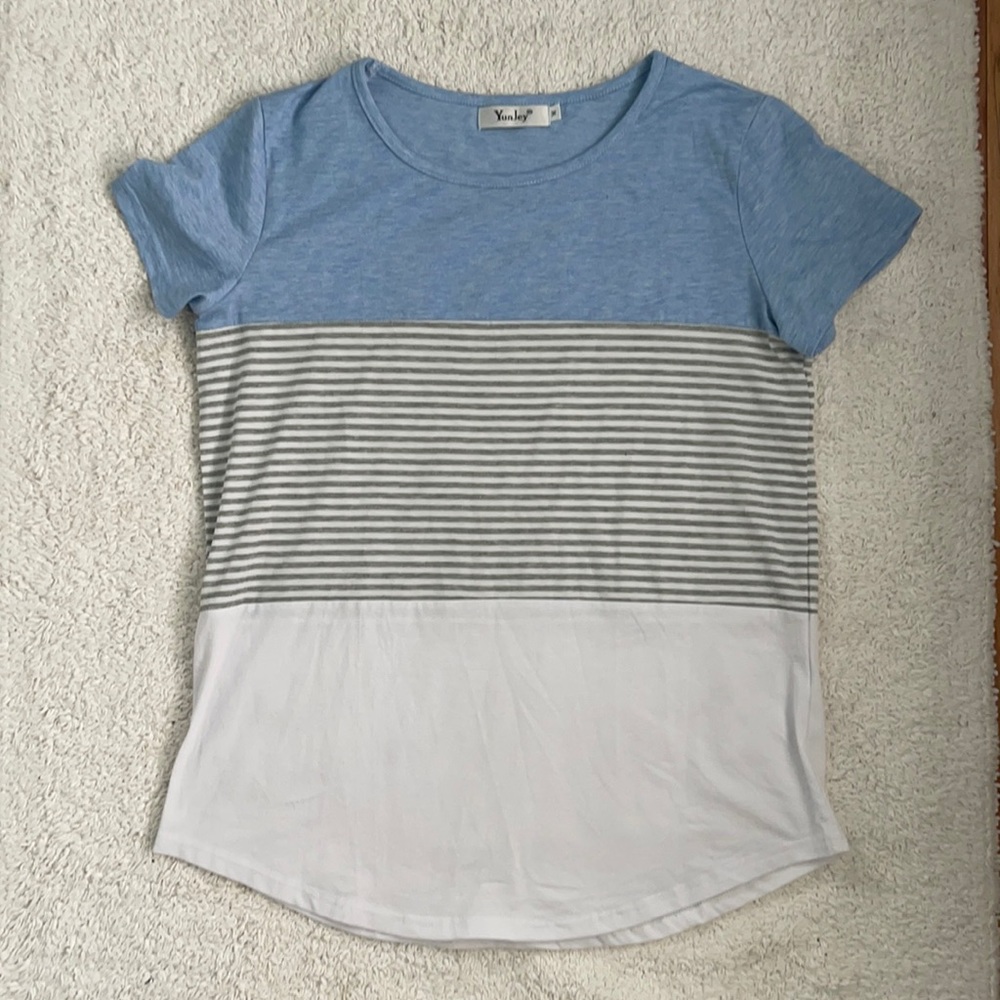 Yunjey (Amazon) short sleeve tee